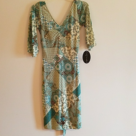 Dress - Picture 1 of 1