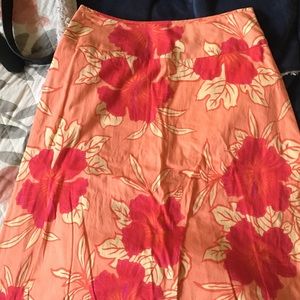 Floral print skirt