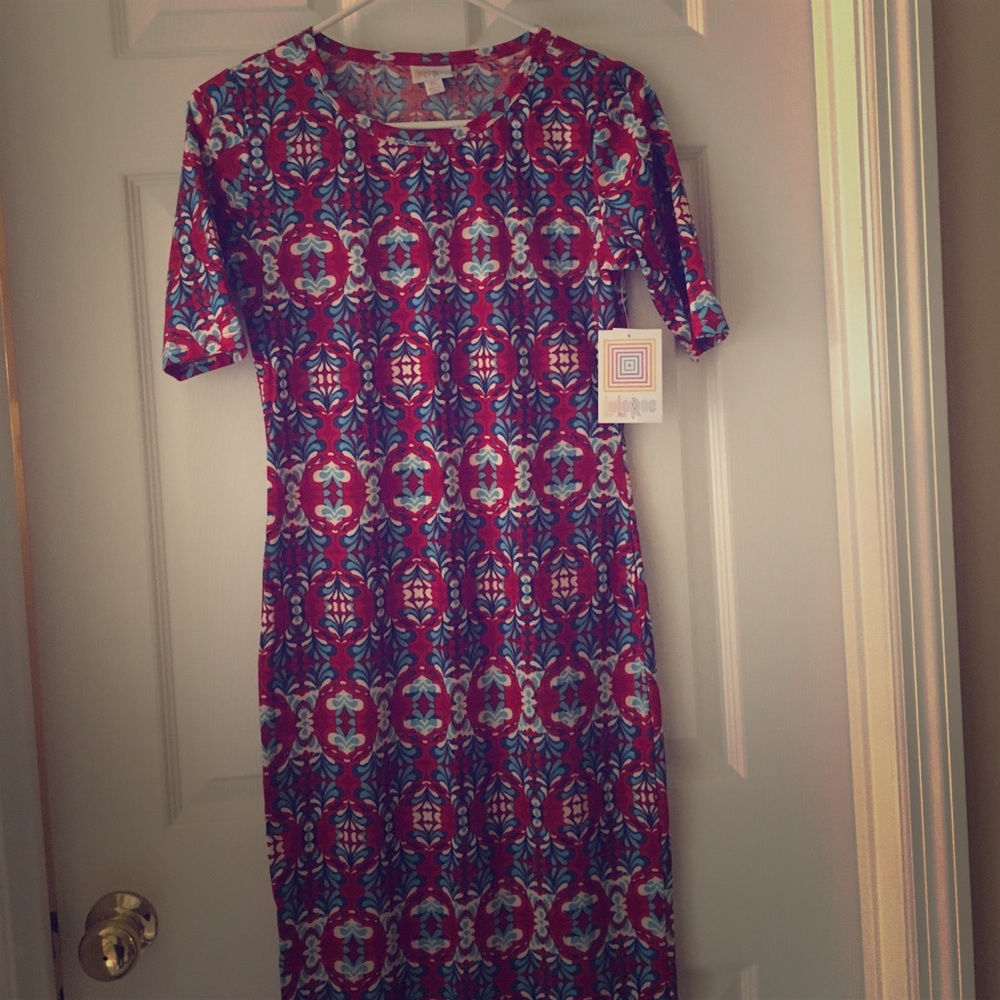 NWT Lularoe Julia, xs,