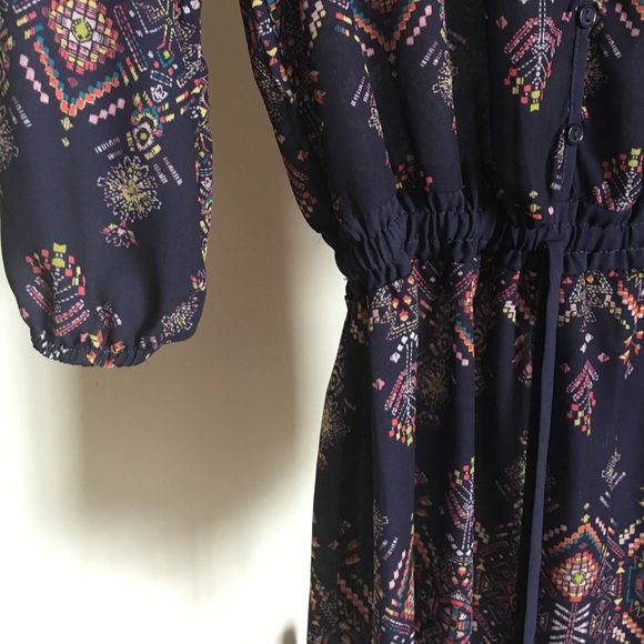 Multi Color Patterned Tunic - Picture 3 of 4