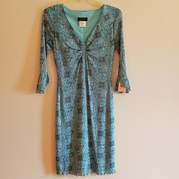 Dress - Picture 1 of 1