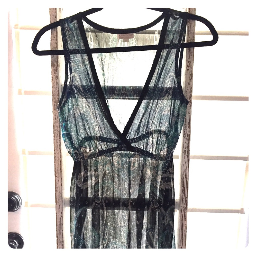 Pea in the Pod Sheer Tunic in Blue/Green Paisley