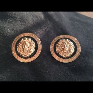 Lion head earrings