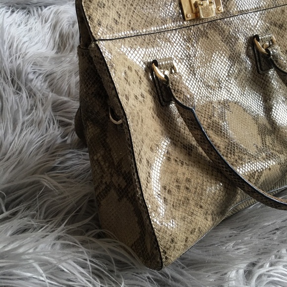 Michael Kors snakeskin bag - Picture 2 of 5