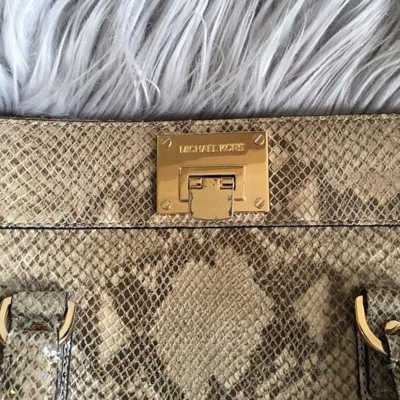 Michael Kors snakeskin bag - Picture 3 of 5