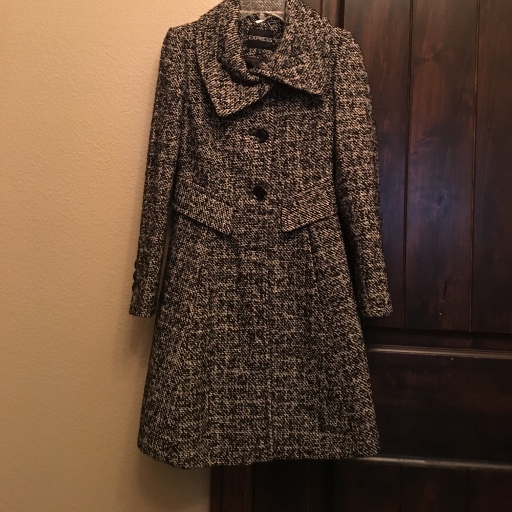 Express funnel neck women's jacket