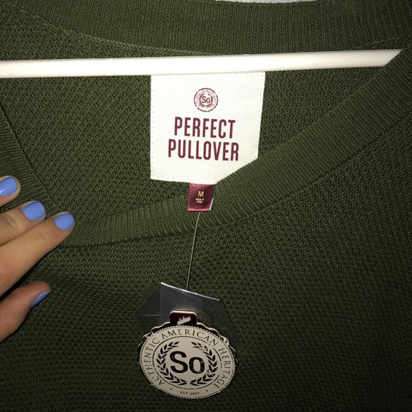 Army green sweater - Picture 2 of 2