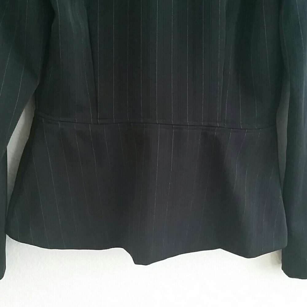 Jacket - Picture 4 of 5
