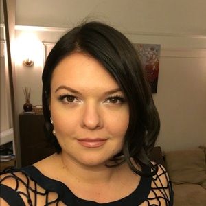 Meet your Posher, Diana