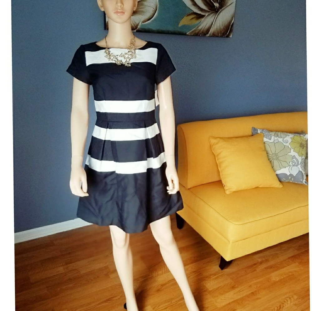Classic black and white dress by Ann Taylor