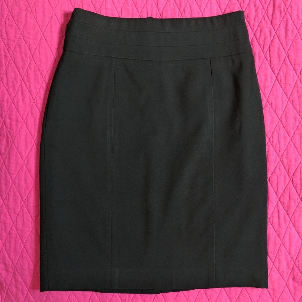 H&M Black Pencil Skirt