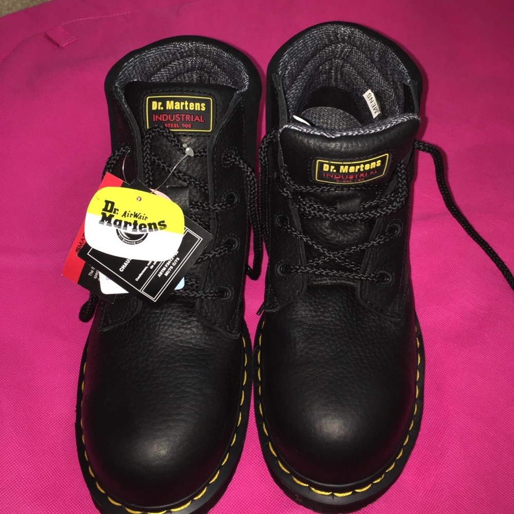 🎈🎈Dr. Martens Air Wair Steel Toe Boots