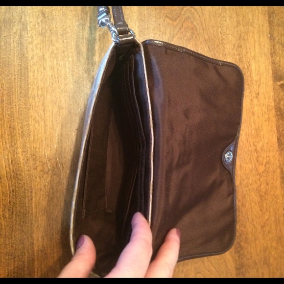 Coach clutch - Picture 3 of 4