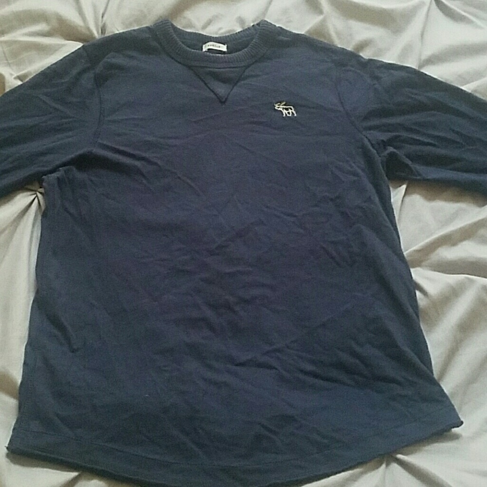 Sale ❤❤ Abercrombie kids muscle long sleeve shirt