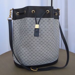 VINTAGE Gucci Large Drawstring Bucket Bag in Navy