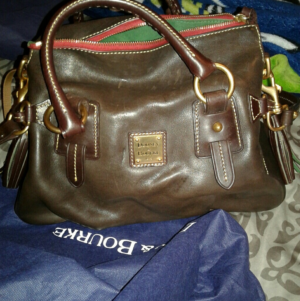 Authentic Dooney & Bourke leather purse