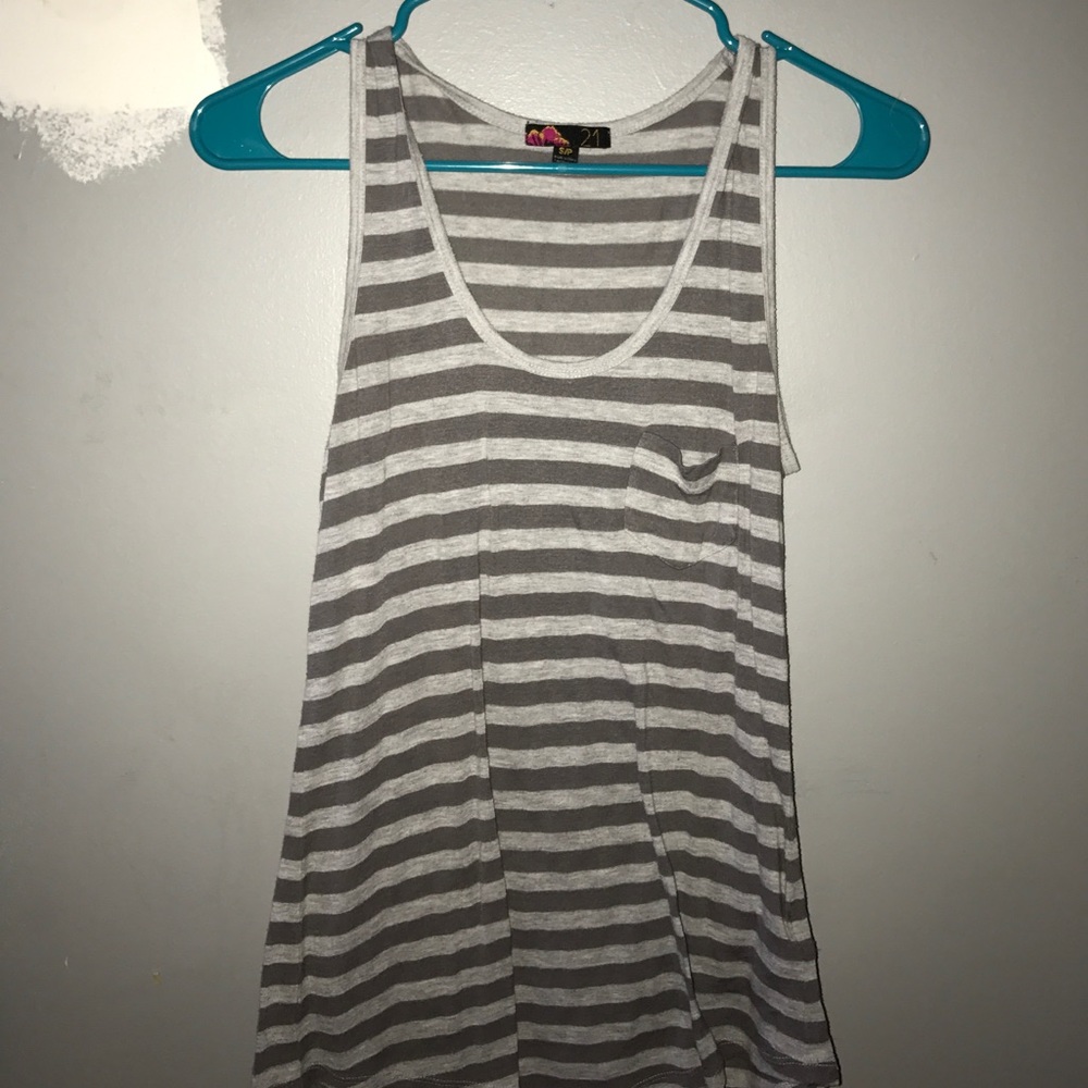 Cute gray stripe tank