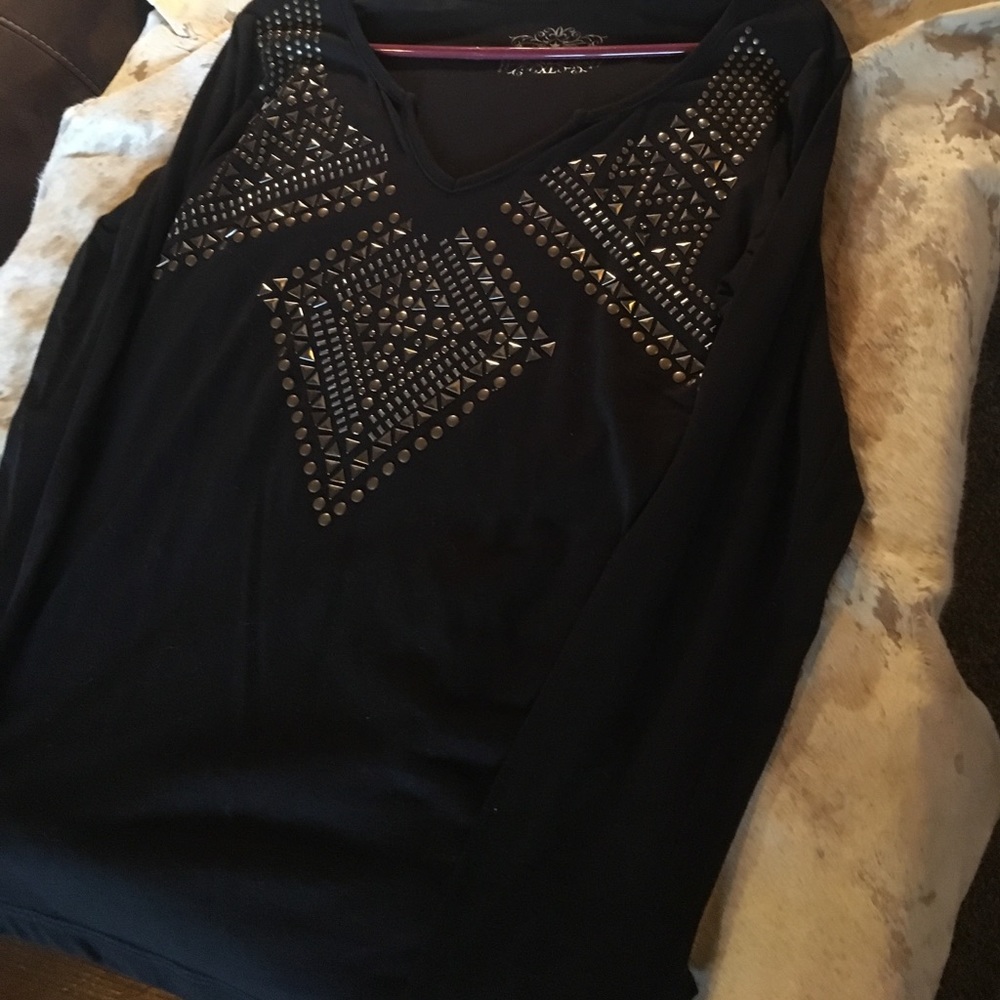 Black fancy long sleeve tee