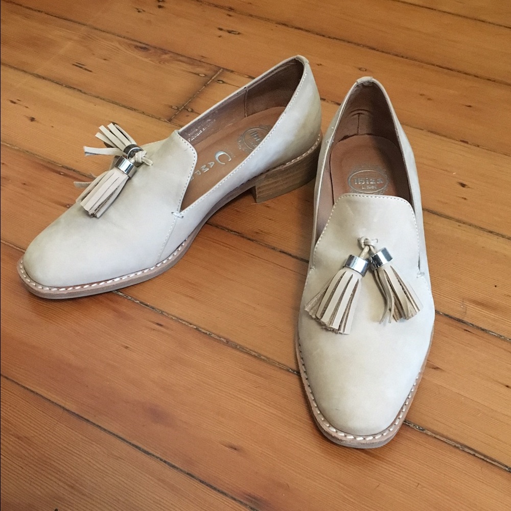 Jeffrey Campbell beige loafers