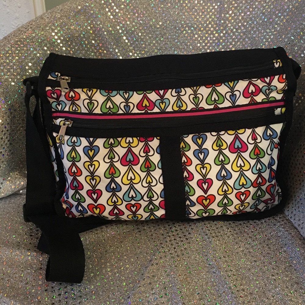 GIRLS ❤️💛💚💙💜🖤  FUN BAG✨