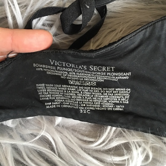 Victoria Secret black bombshell bra - Picture 3 of 3