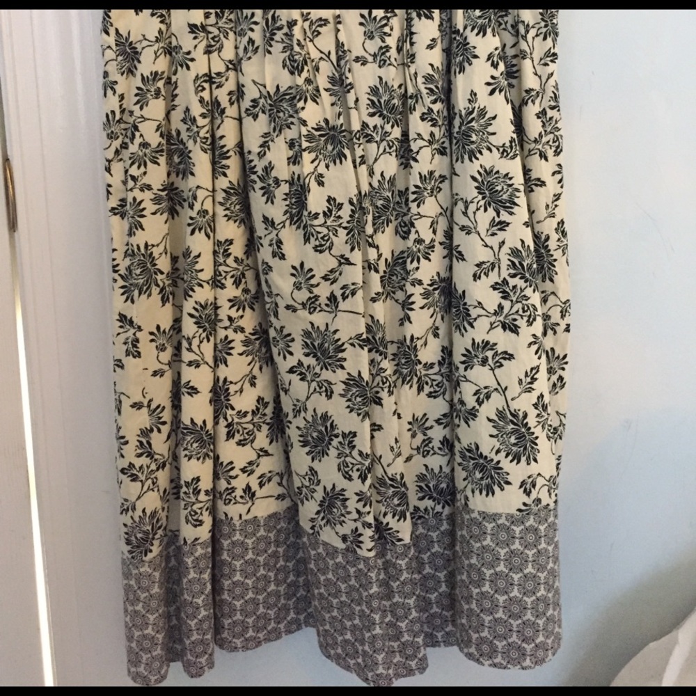 Forever 21 floral long skirt