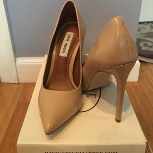 Steve Madden Blush Lea Proto Pointed Toe Pumps