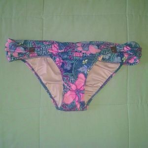 VS bombshell bikini bottoms