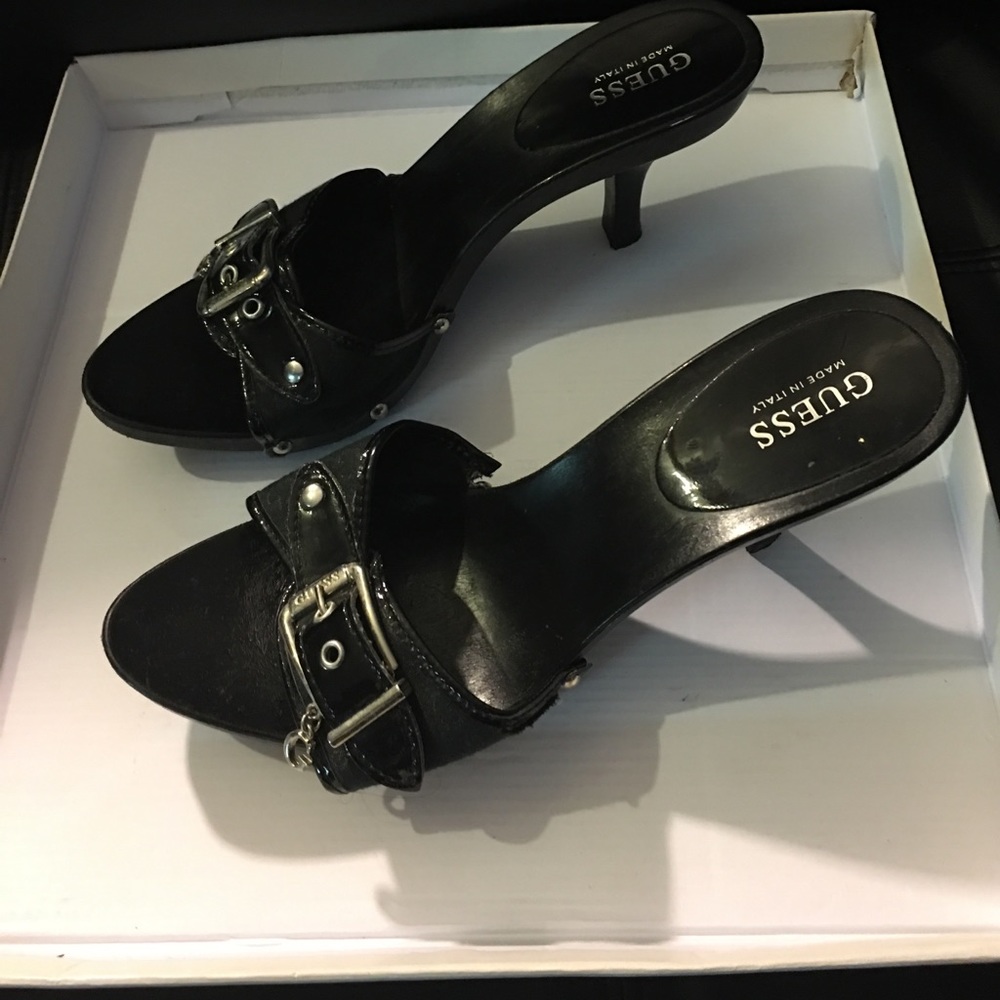 Shoes - Picture 2 of 5