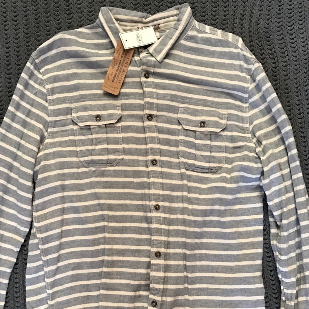 🎉NWT🎉 Men's XXL Blue-Grey Striped Shirt