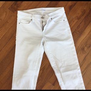 White skinny jeans