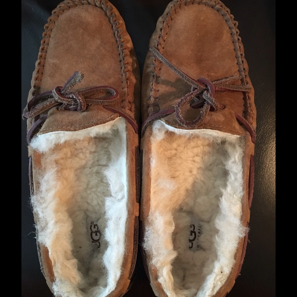 Ugg Moccasin slippers in Chestnut