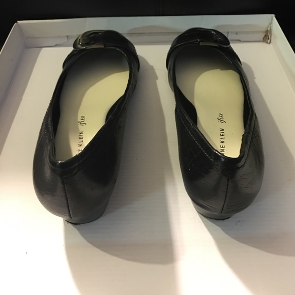 Shoes - Picture 3 of 3