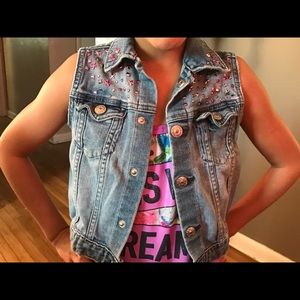 H&M Pink Stud Jean Vest Girls Size 7/8