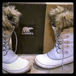 Sorel Joan if Arctic Women's Snow Boots