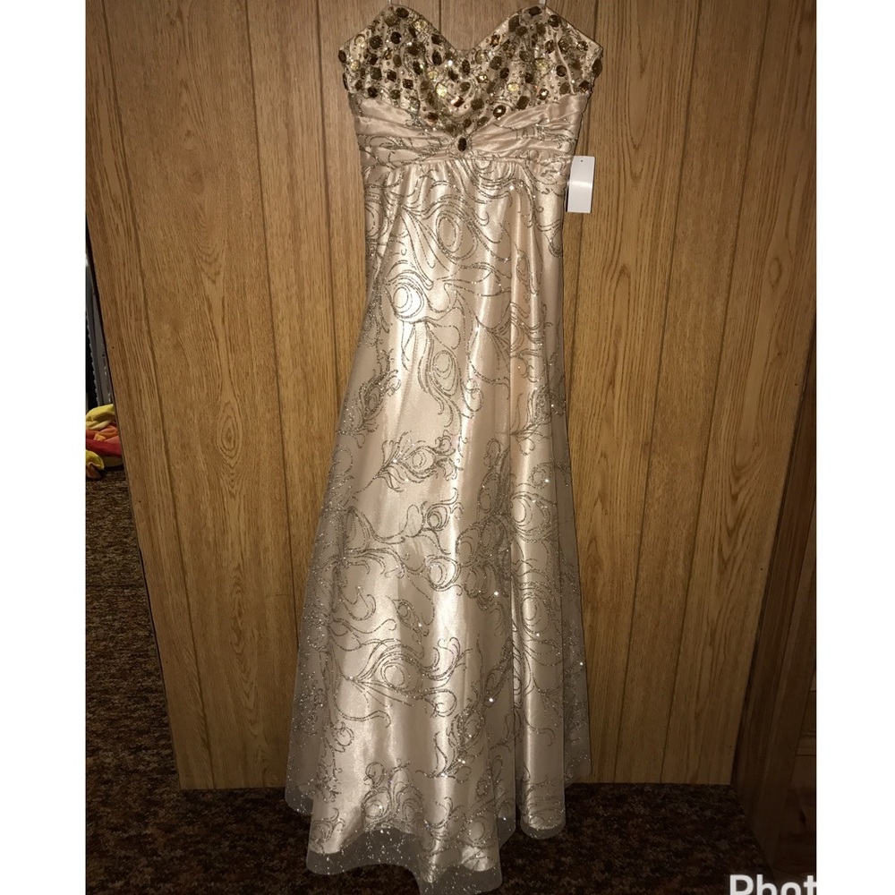 brand new prom dress