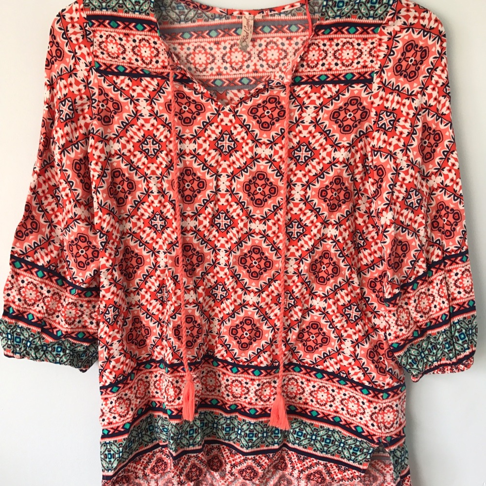 Red canal tunic