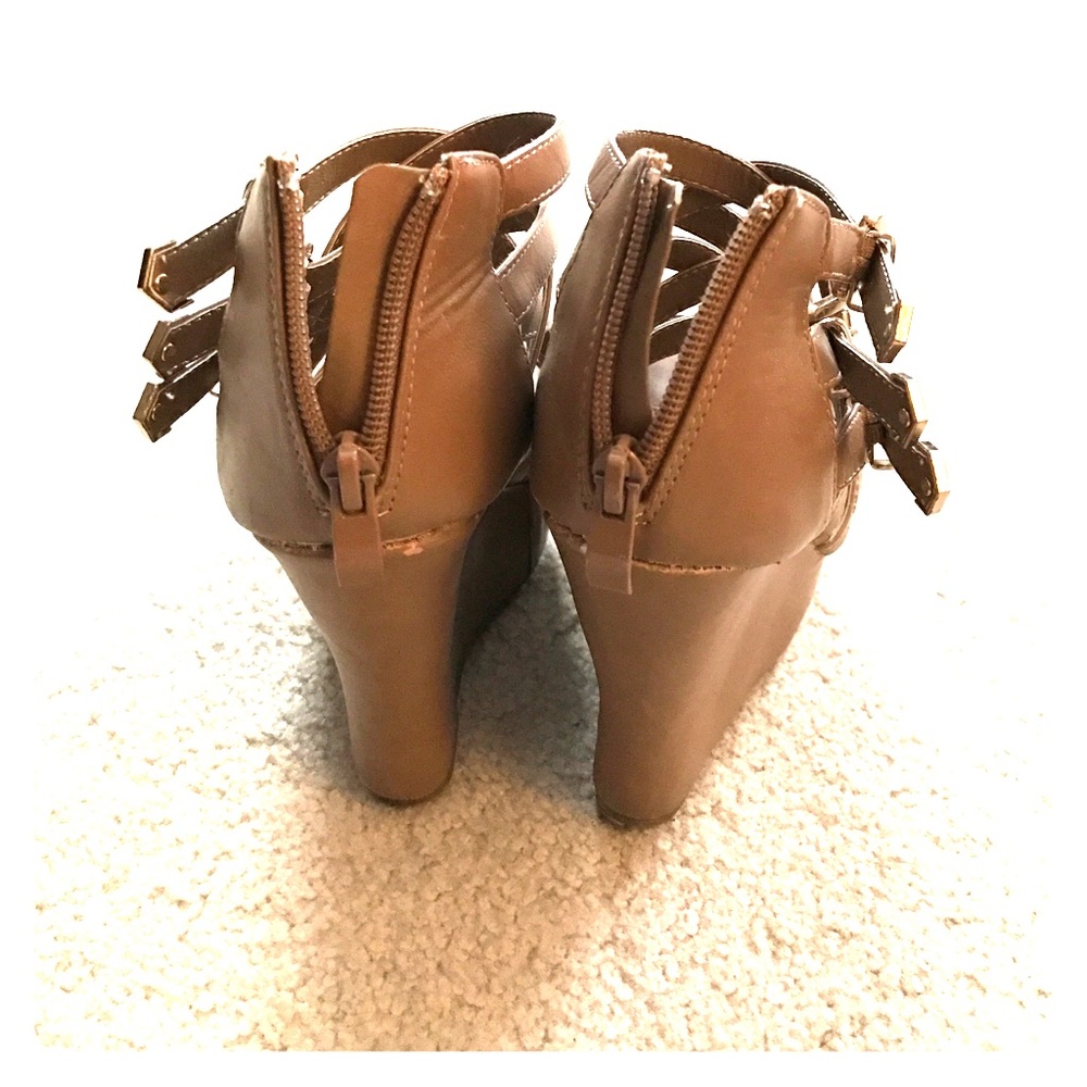 Wedges - Picture 3 of 4