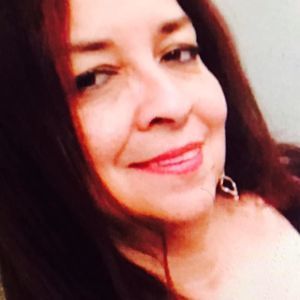 Meet your Posher, Sonia