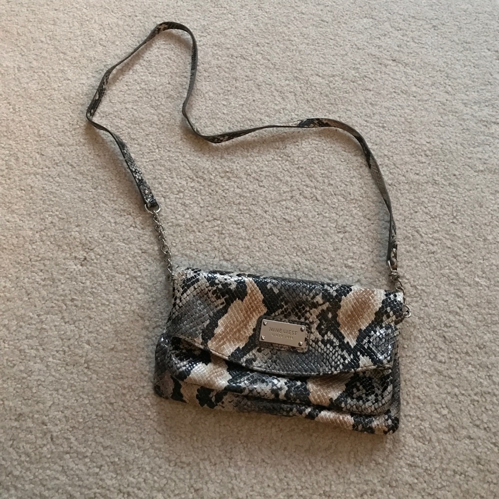 Cross body bag