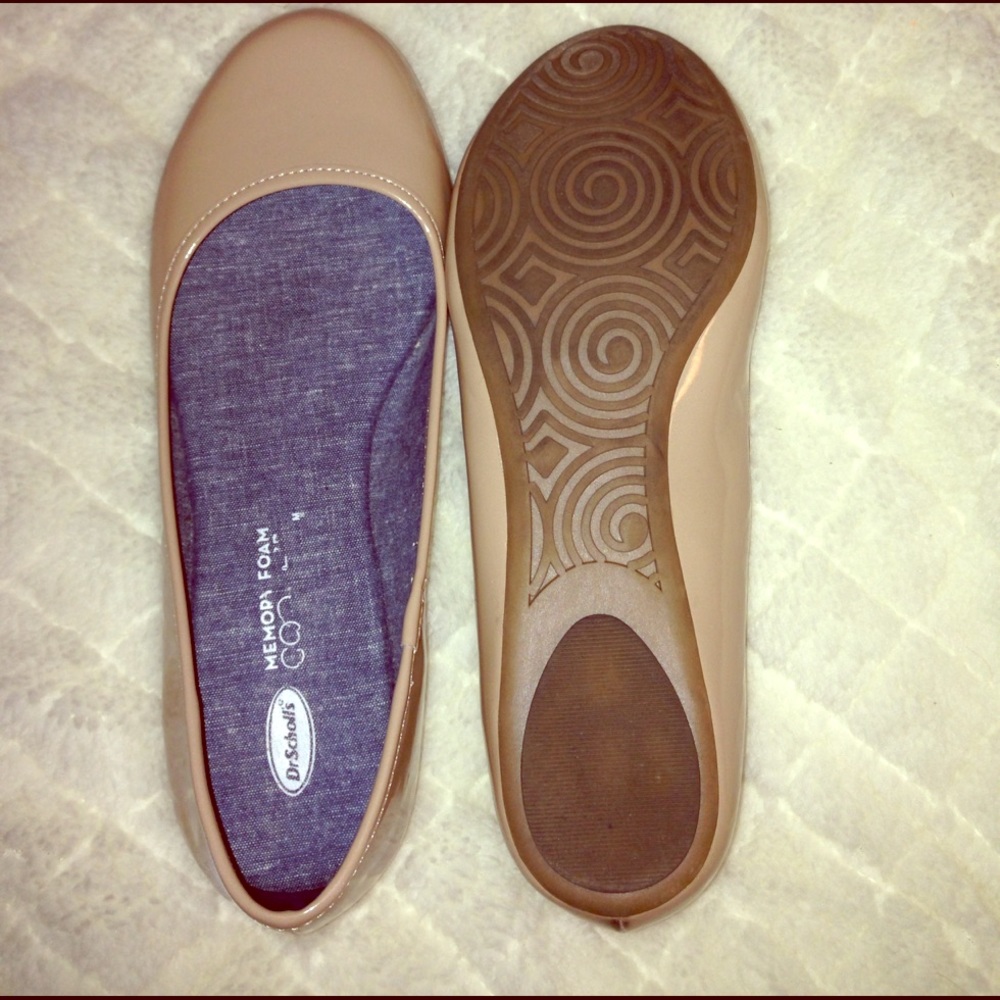 Dr. Scholl's memory foam flats
