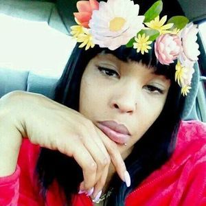 Meet your Posher, Paris