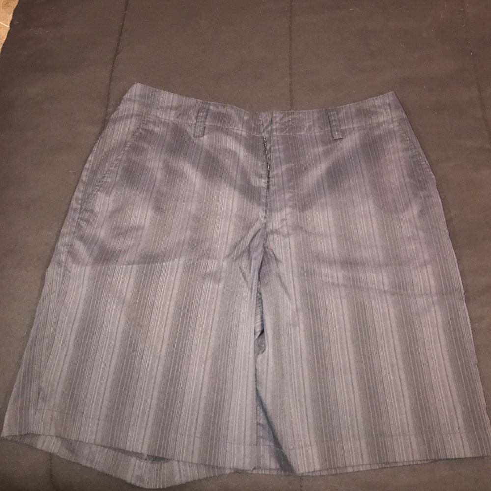 Under Armour Men's Shorts. (Golf)