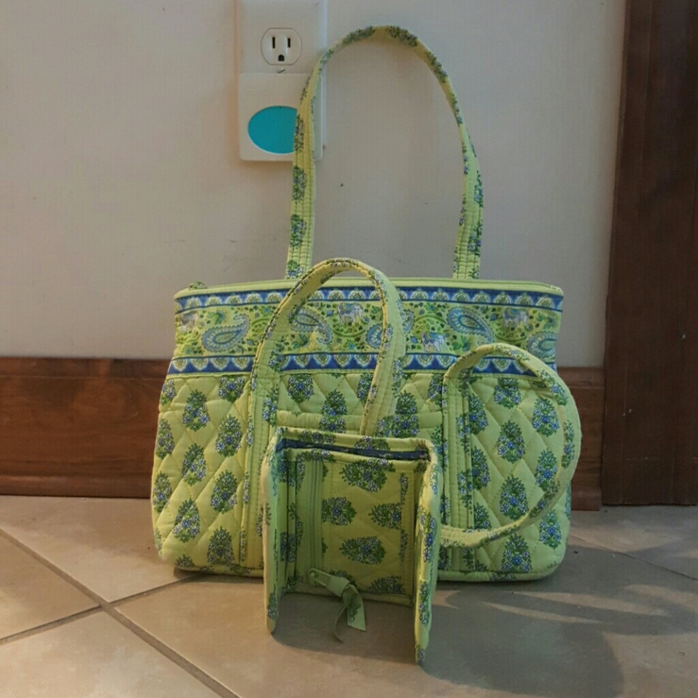 Vera Bradley purse and wallet