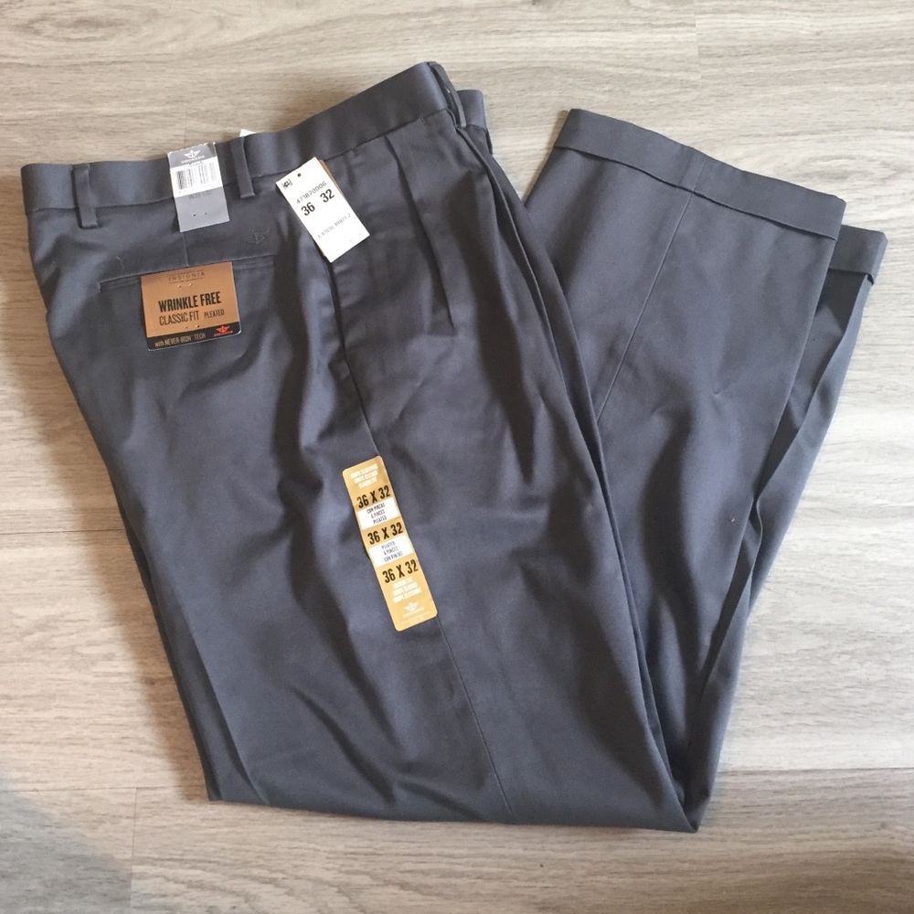 Mens Wrinkle Free Classic Fit Pleated Pants 36/32