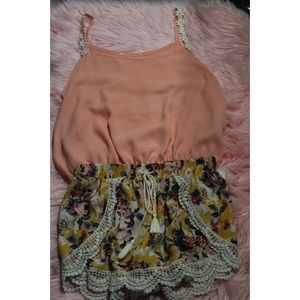 Outfit bundle/ Shorts and Shirt.