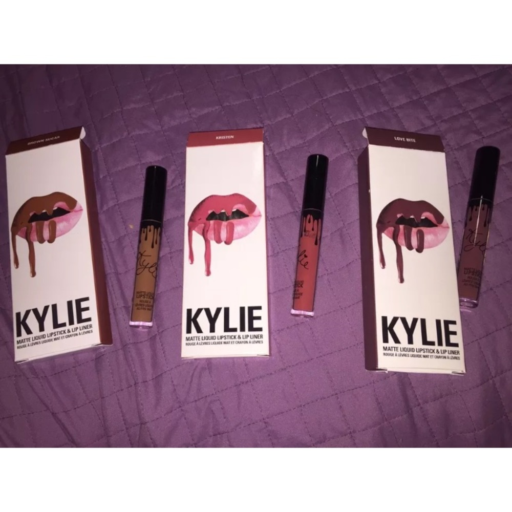 Kylie jenner liquid lipstick kit bundle