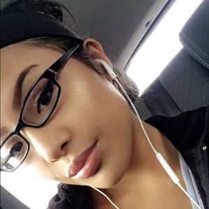 Meet your Posher, Kaylah