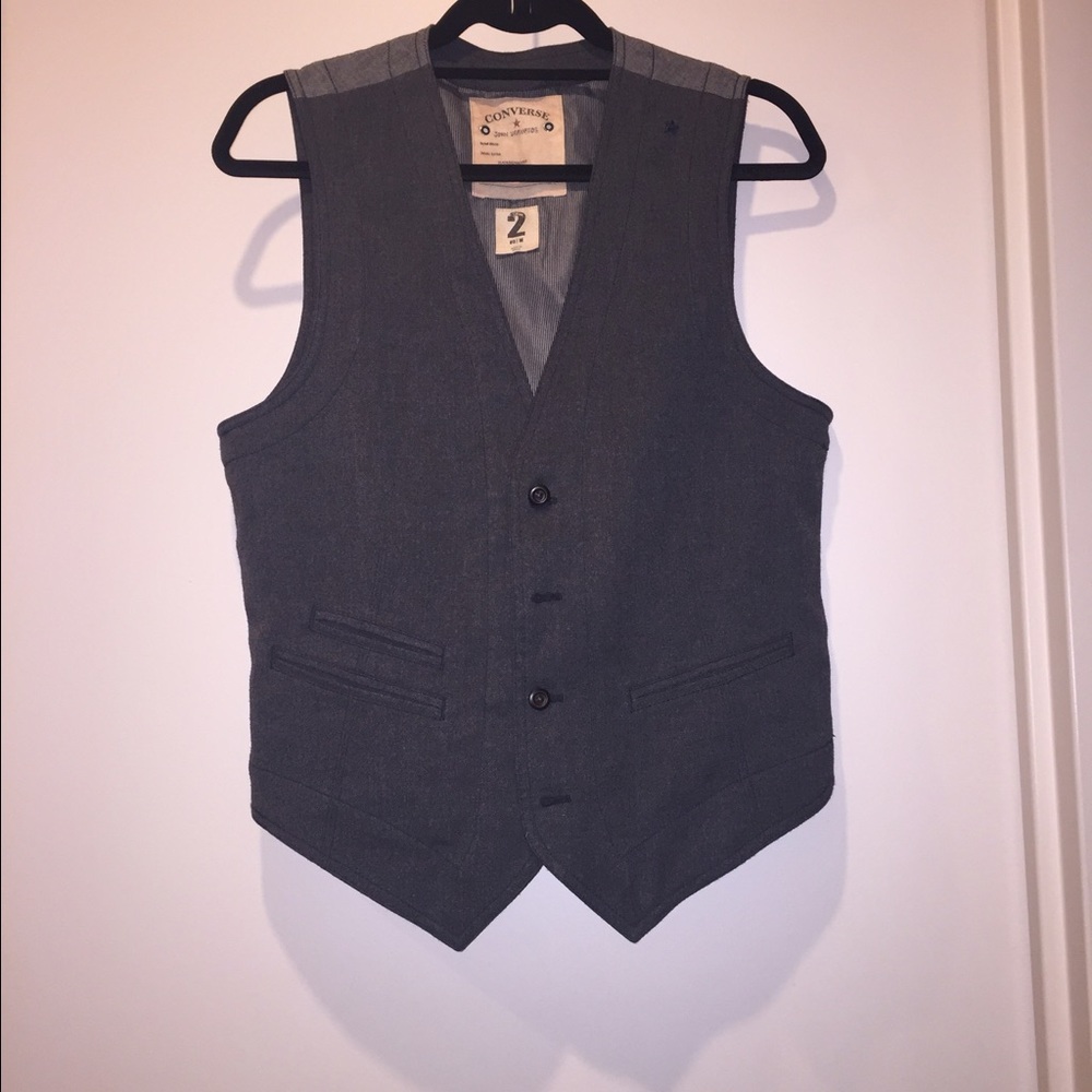 Men's converse by John Varvatos vest. Size 2