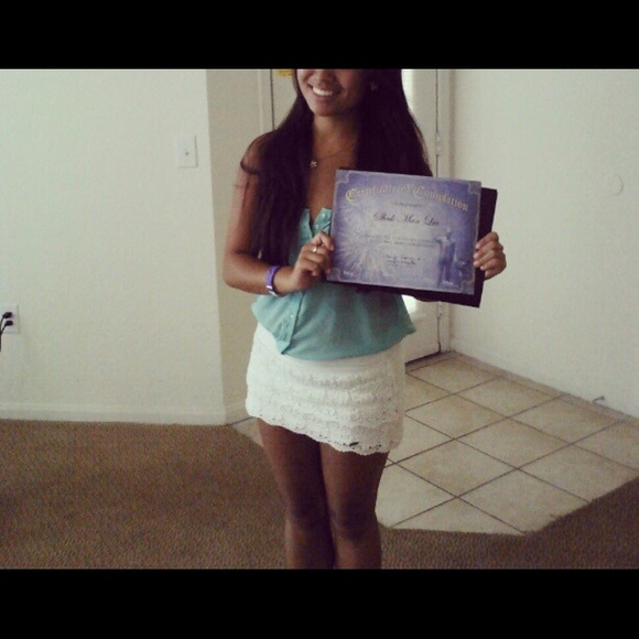 Hollister Dresses & Skirts - Hollister White Floral/Lace skirt